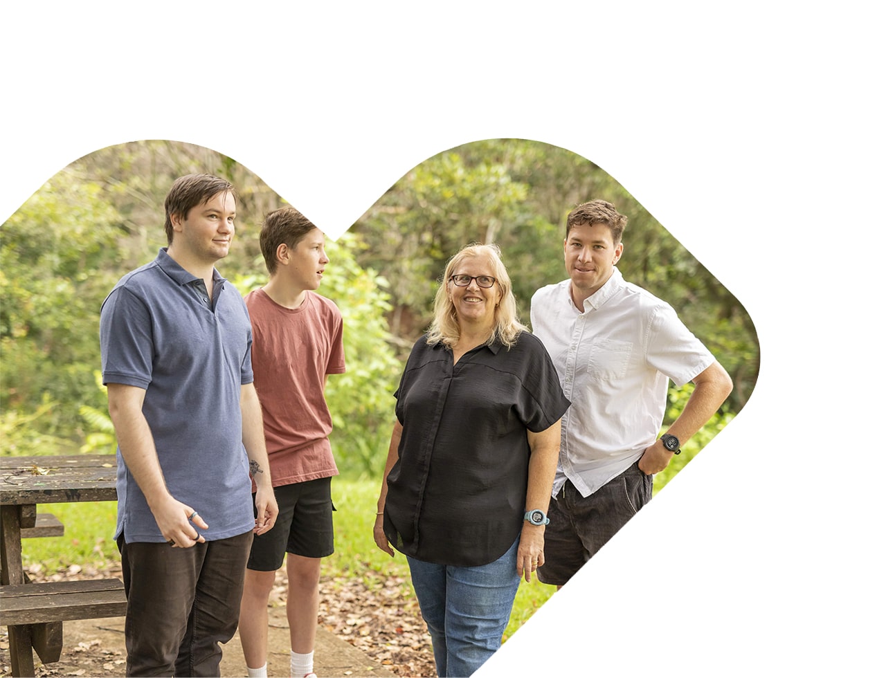 youth-family-support-img2 youth-family-support-img2